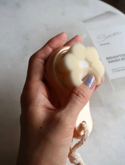 Wooden cleansing brush