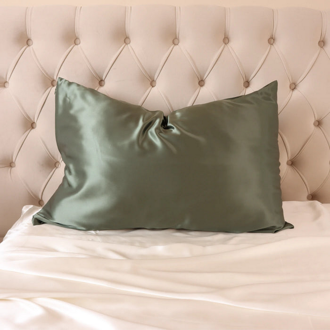 Pure Satin Silk Pillowcase – For Silky Hair & Glowing Skin