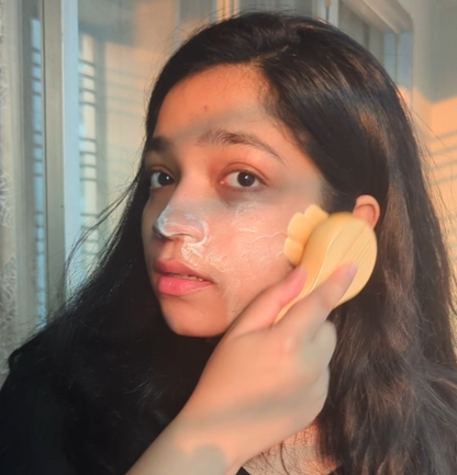 Wooden cleansing brush